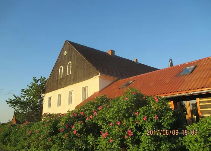 Gosciniec Kaszarnia Kamienne